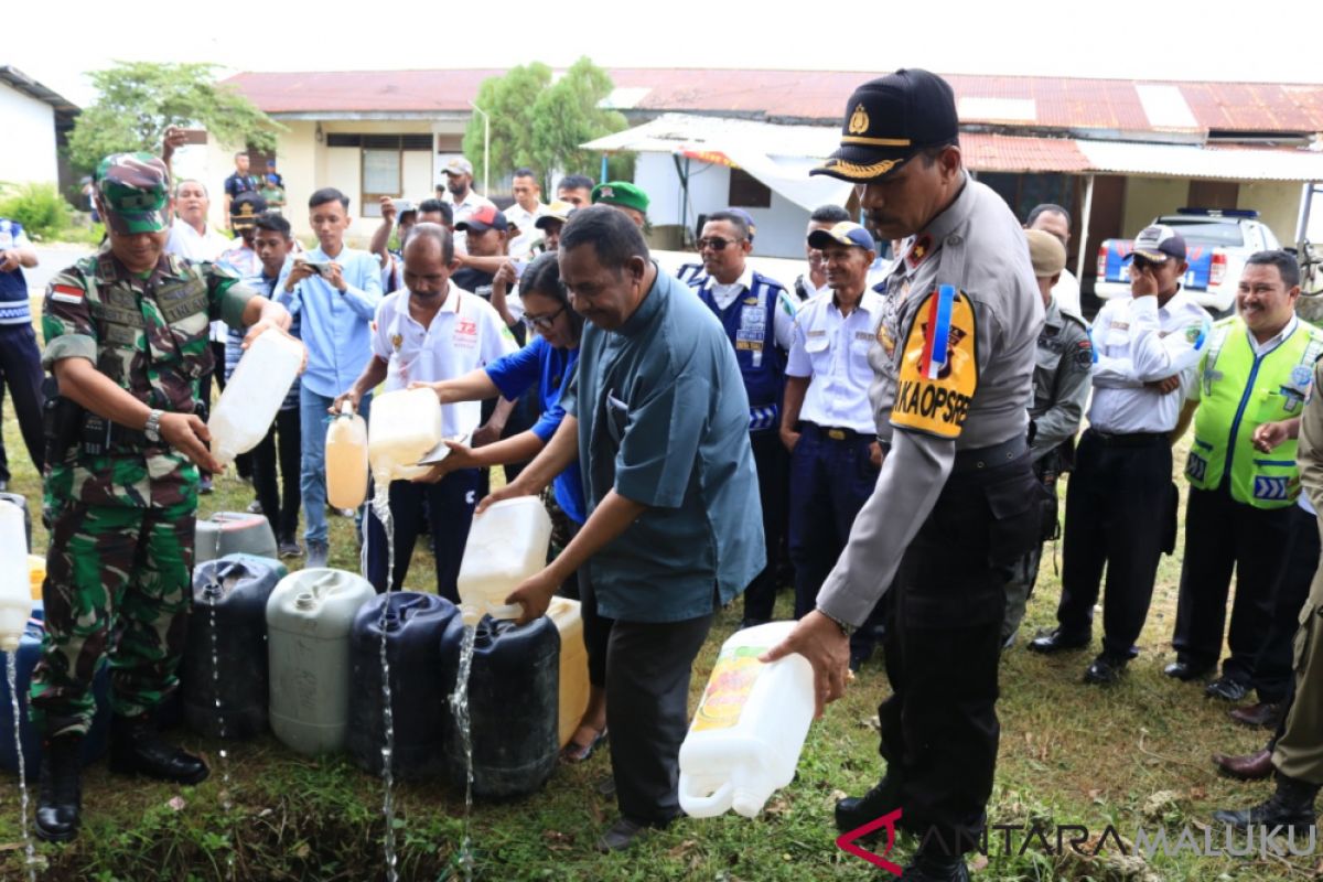 Polres Malra musnahkan 2.300 liter sopi