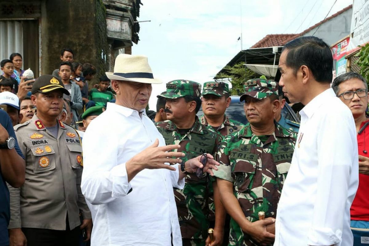 Gubernur Banten Gelar Istighatsah Malam Tahun Baru Di Lokasi Bencana