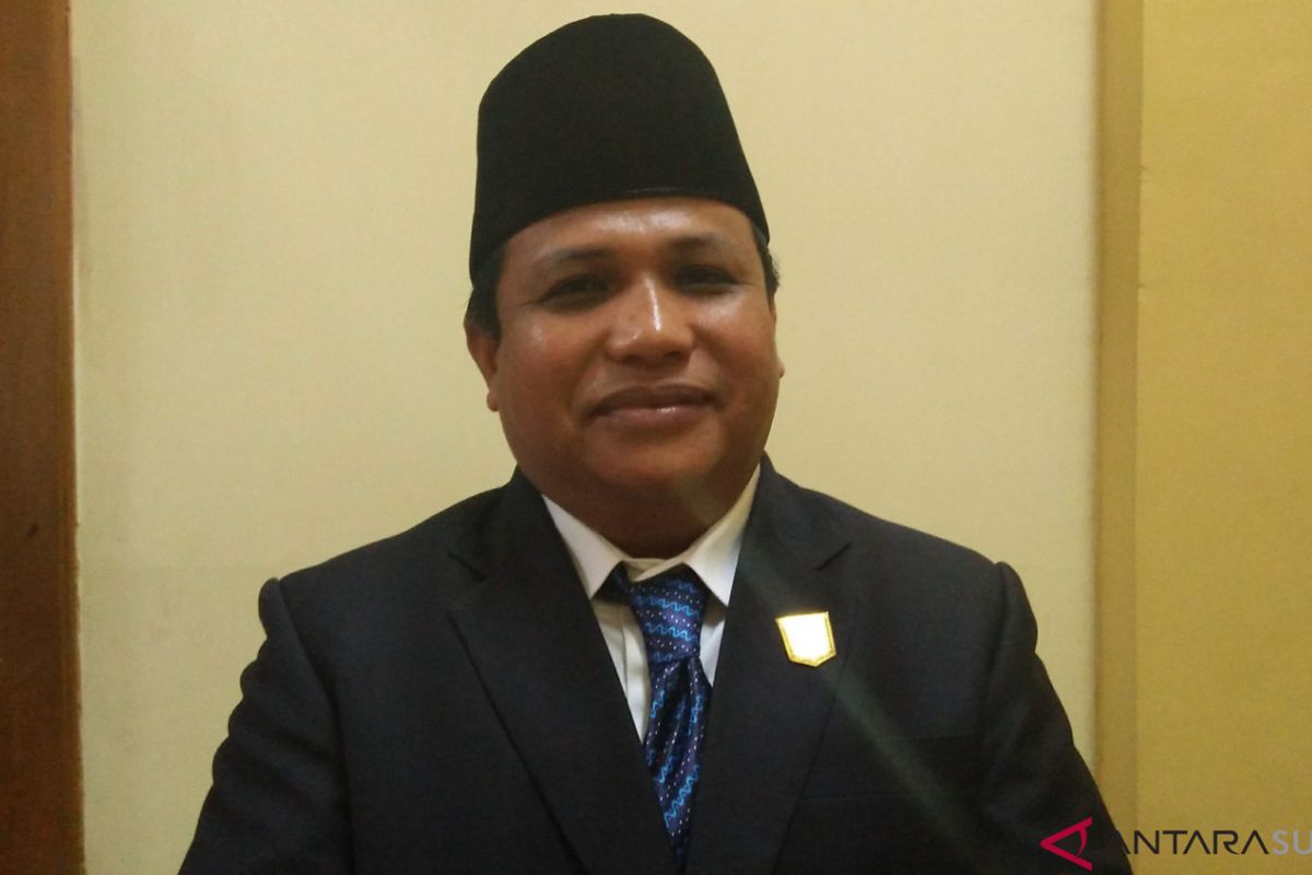 Legislator Pariaman diduga terlibat pembabatan magrove, DPRD: kami tak halangi kasusnya