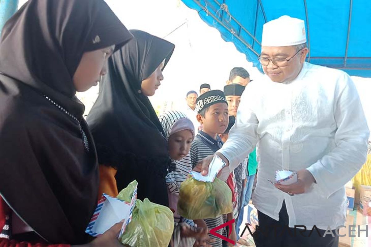 Giliran bupati Aceh Barat larang perayaan tahun baru masehi