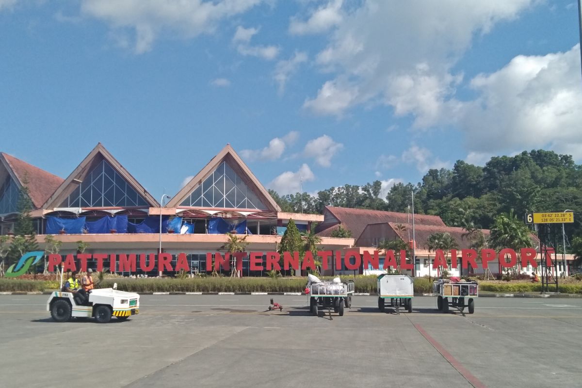 Arus penumpang di Bandara Pattimura naik 11,25 persen