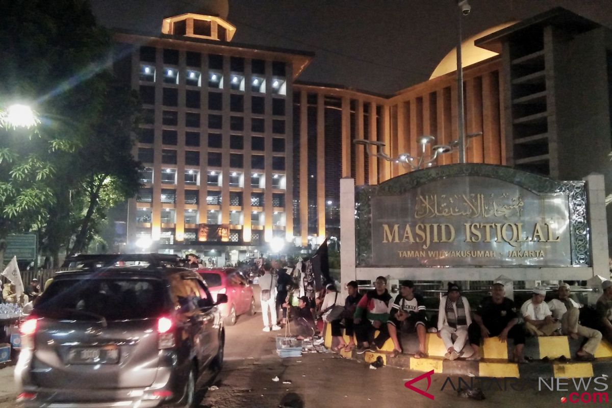 Masjid Istiqlal ramai dipenuhi peserta Reuni 212