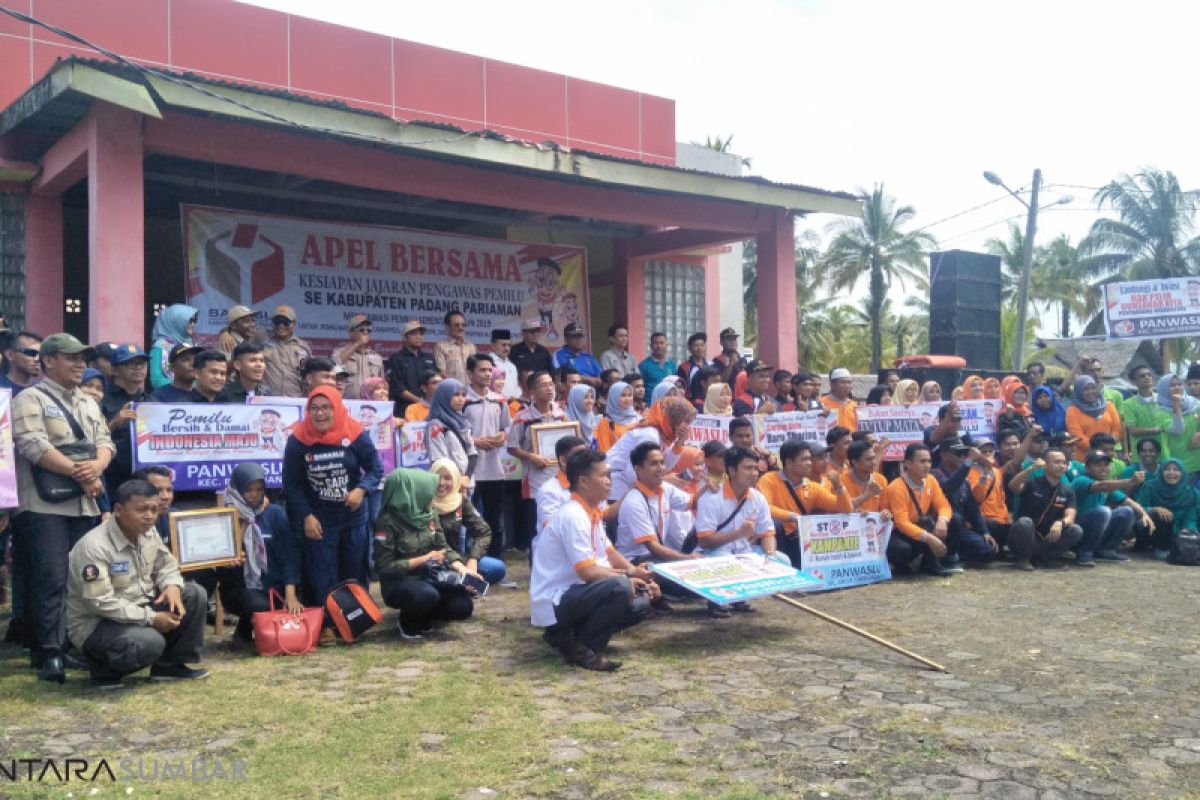 Bawaslu Padang Pariaman gelar apel bersama  kesiapan awasi Pemilu 2019