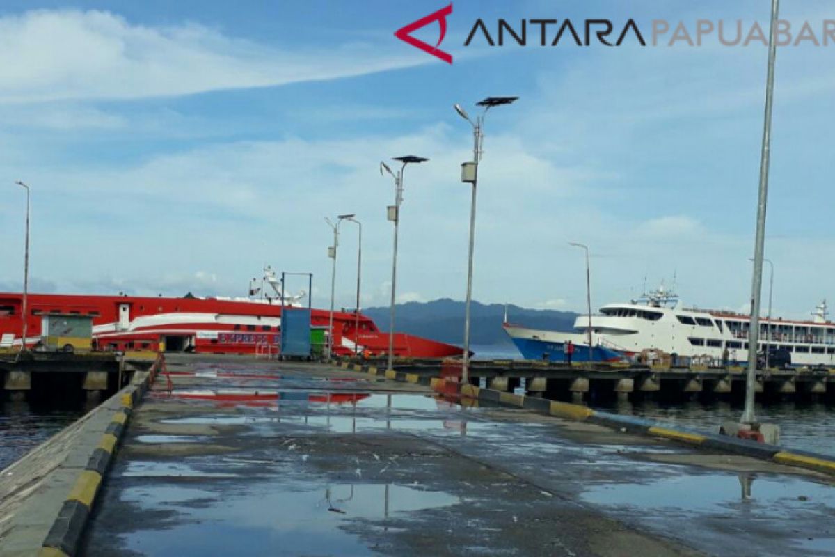 Pemkab Wondama kucurkan subsidi transportasi laut