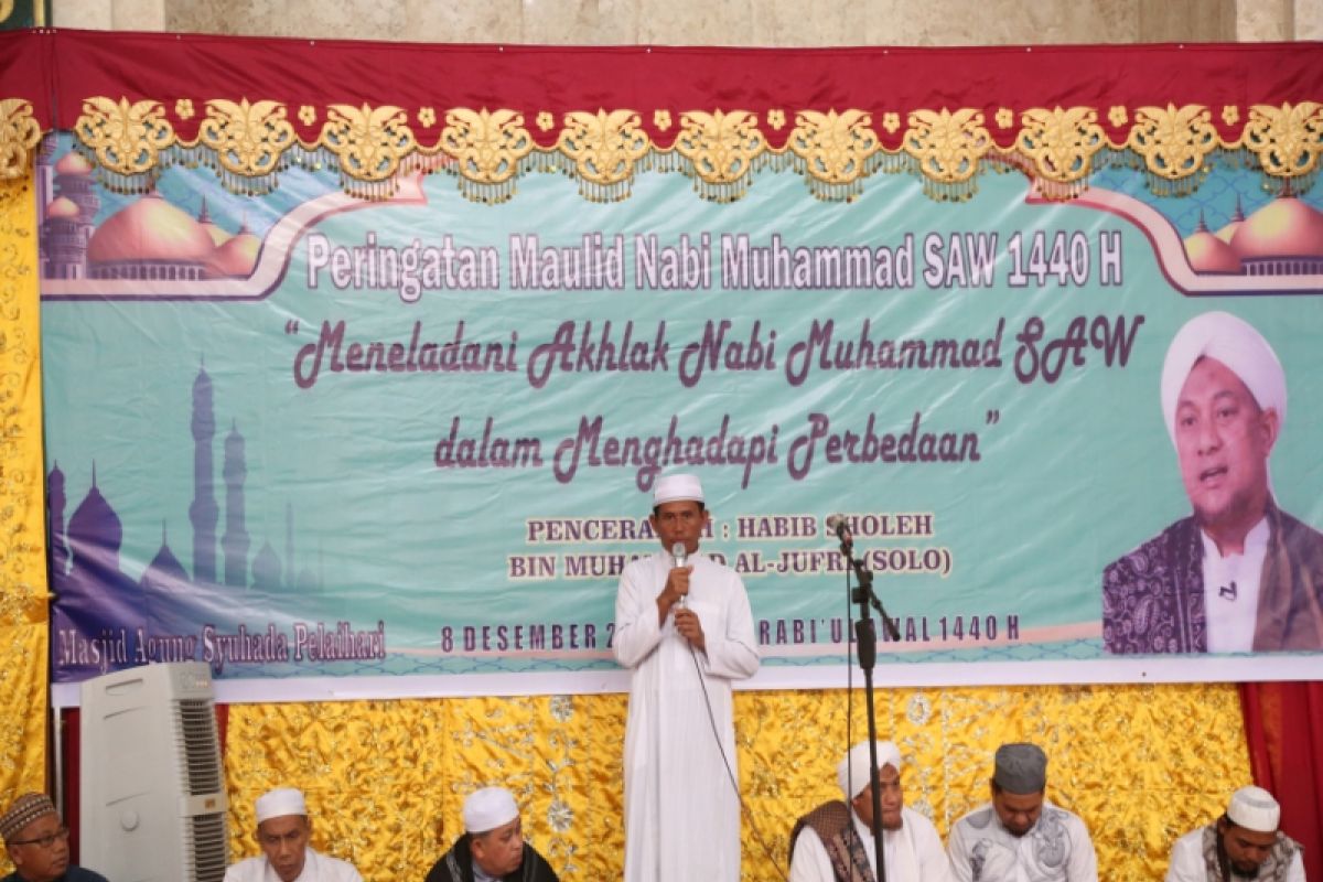 Bupati-Wabup hadiri Maulid di Masjid Agung Syuhada