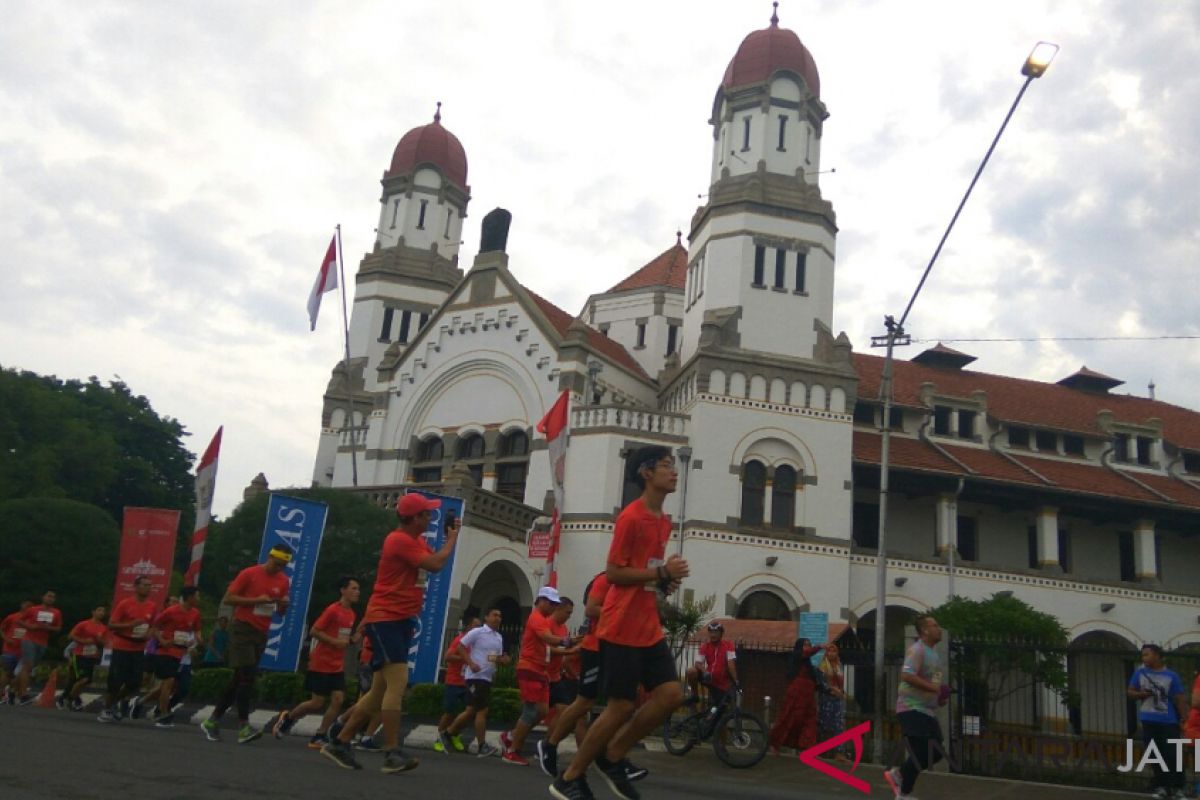 Pelari Kenya terlalu tangguh bagi peserta Semarang 10K