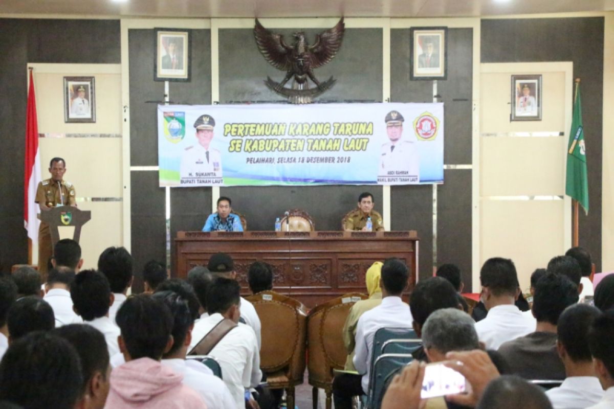 Bupati hadiri pertemuan Karang Taruna