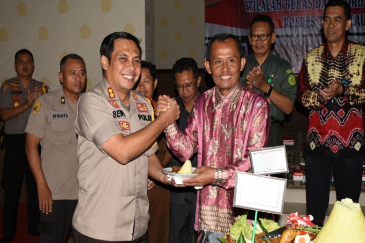 Tanah Laut Police hold a thanksgiving for winning WBK