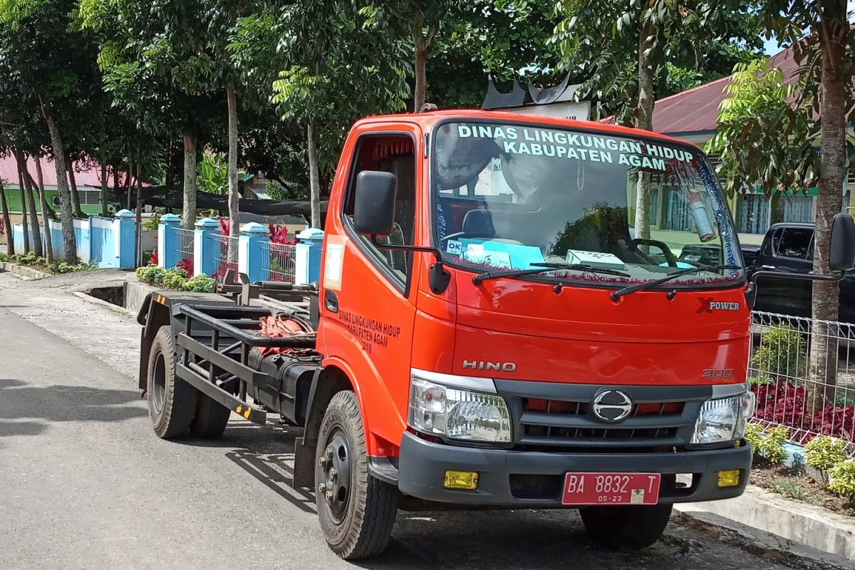 Pemkab Agam butuh tambahan 29 unit truk pengangkut sampah