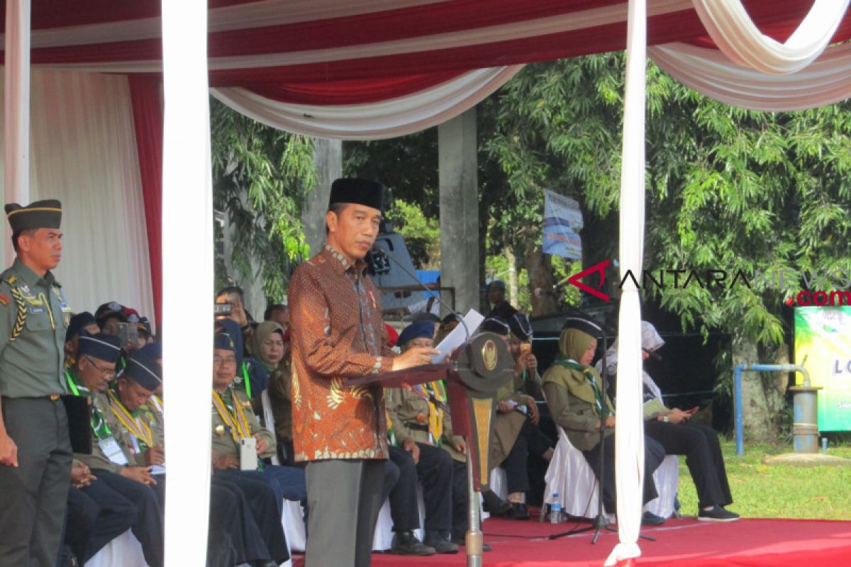 Jokowi ajak Hizbul Wathan hijrah kepada kebaikan.