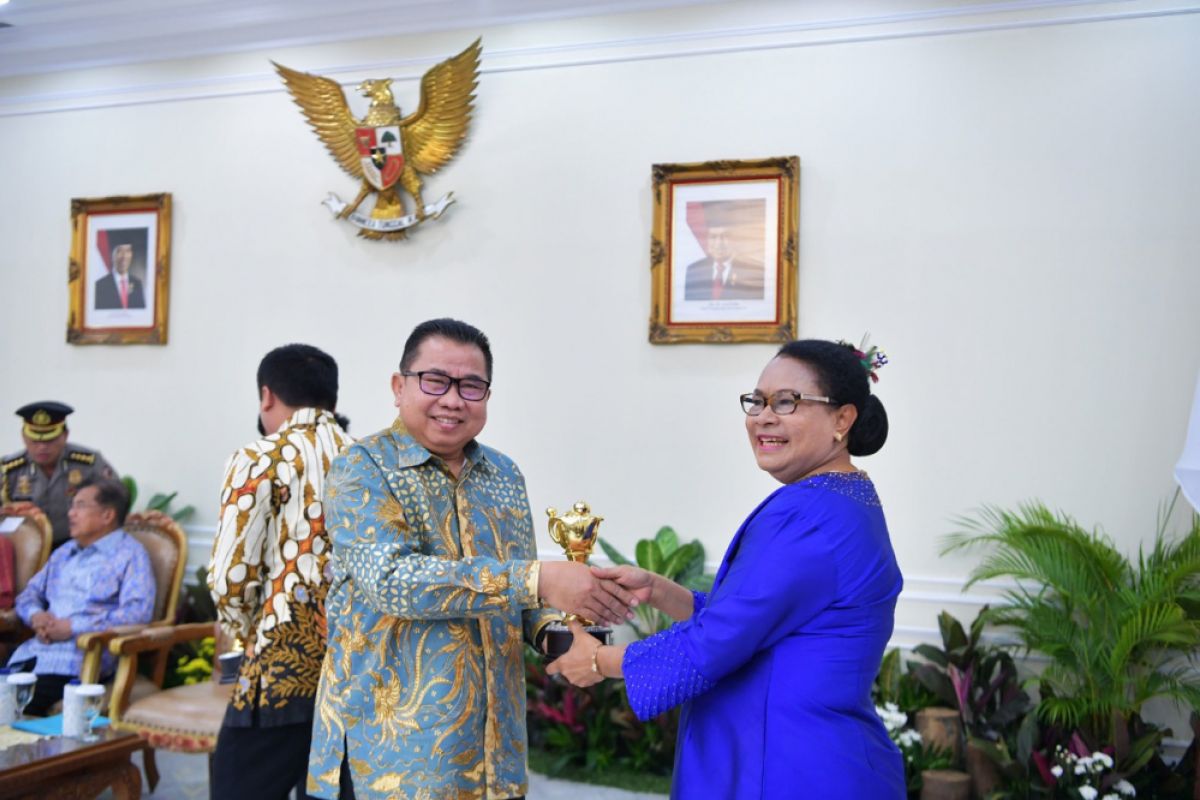 Pemprov Banten Raih Anugerah Parahita Ekapraya Utama
