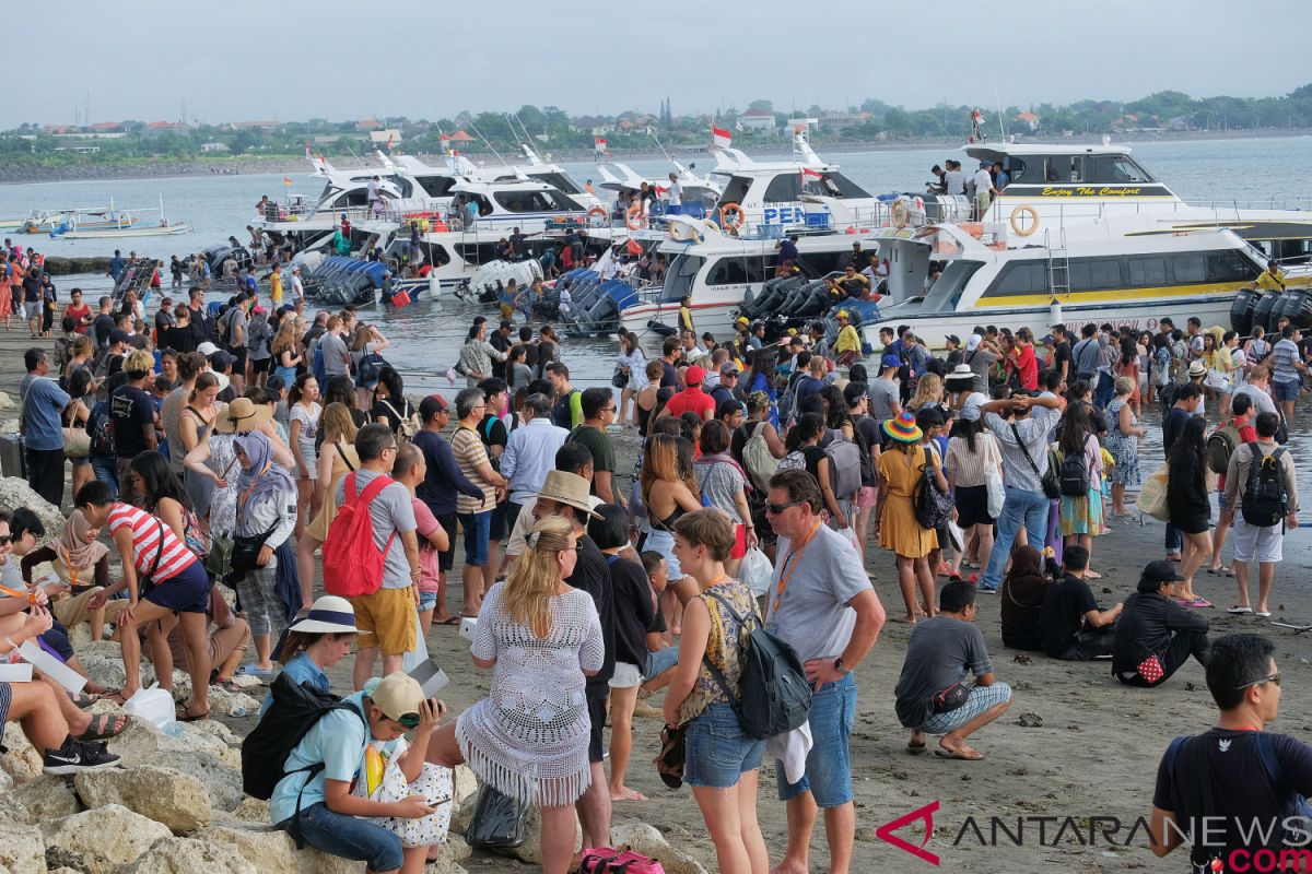 Klungkung pungut retribusi turis di Nusa Penida mulai 1 Juli