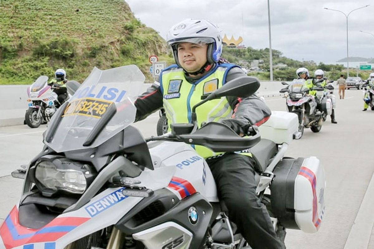 Gubernur Wagub dan Kapolda Lampung Konvoi Di Ruas Tol Bakauheni