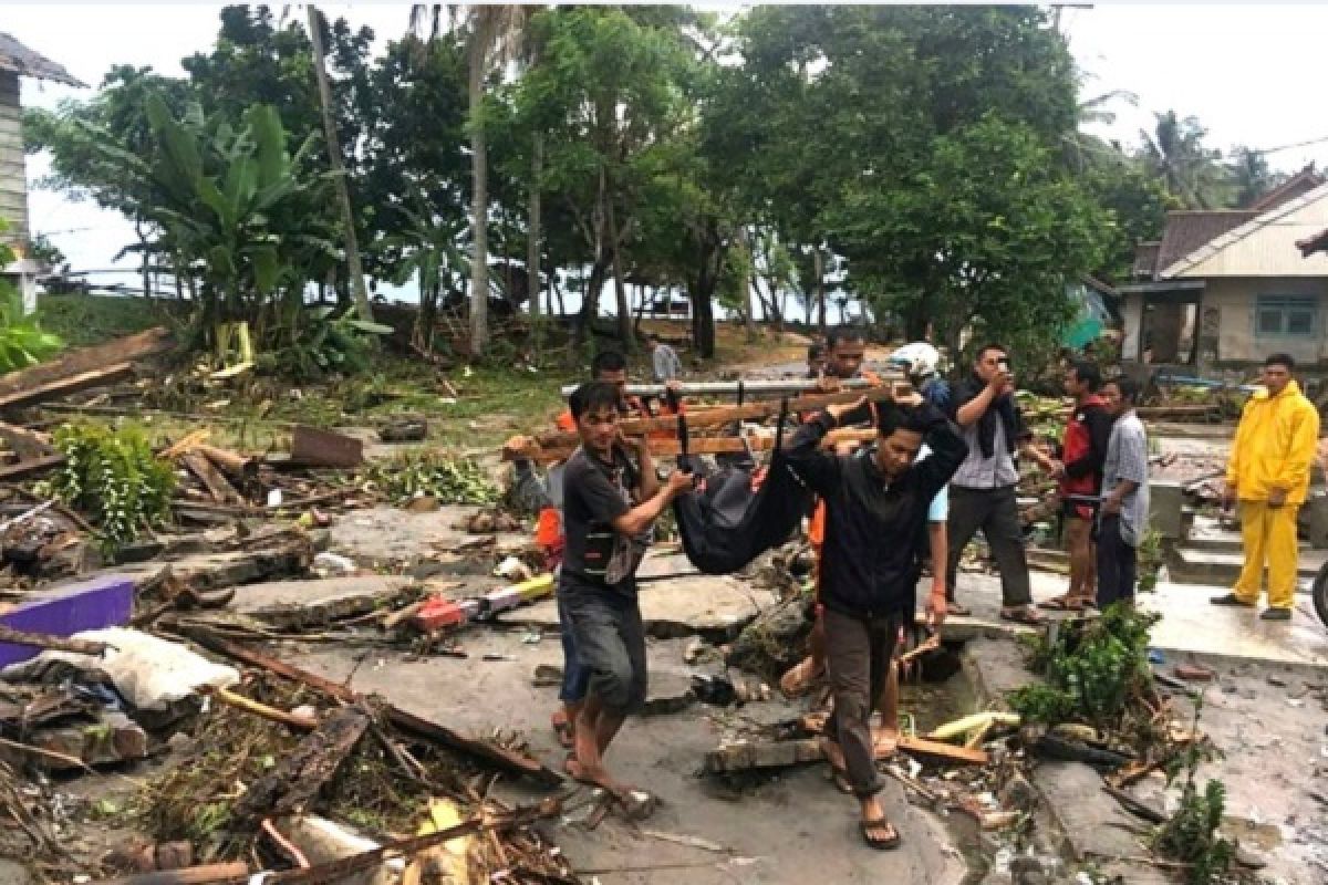 84 jenazah korban tsunami di RSUD Berkah Pandeglang mulai berbau