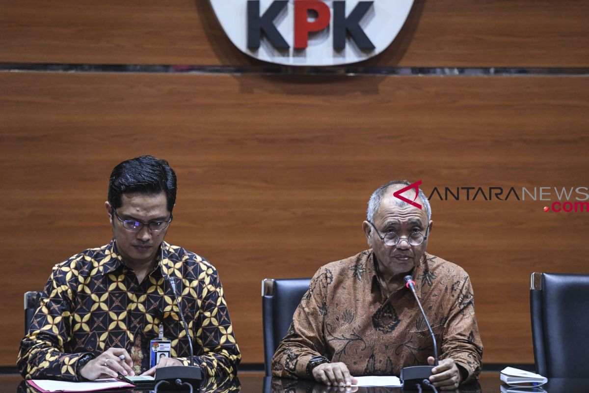 KPK panggil delapan saksi kasus proyek Waskita Karya