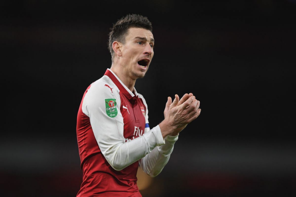 Emery buka suara perihal nasib Koscielny di Arsenal