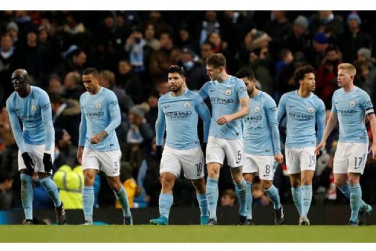 City sementara pimpin klasemen setelah kalahkan Everton