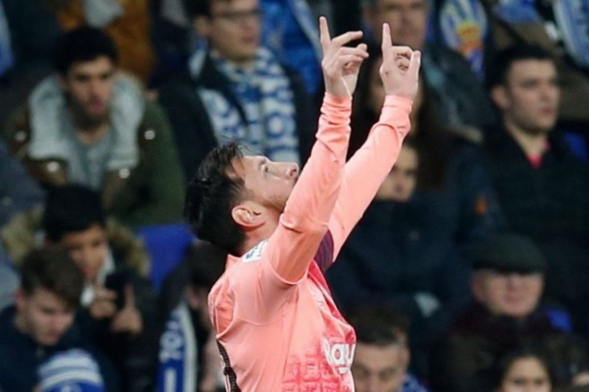 Barcelona gasak Espanyol 4-0, messi sumbang dua gol