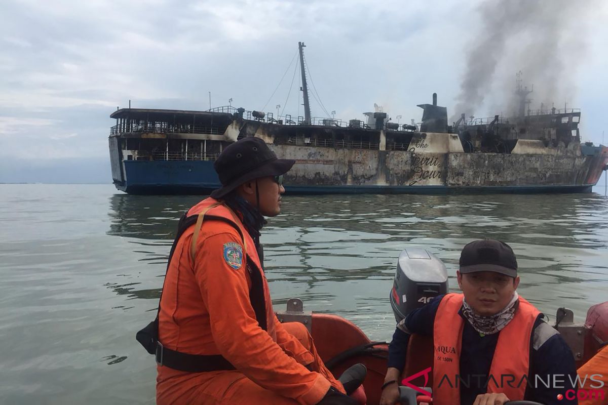 KPLP Antisipasi Penjarahan Bangkai KM Gerbang Samudra