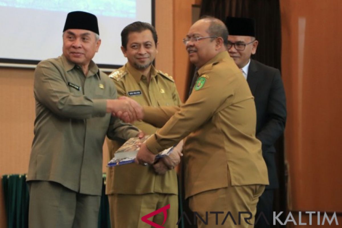 Kutim dapat penghargaan dari Kementerian Keuangan