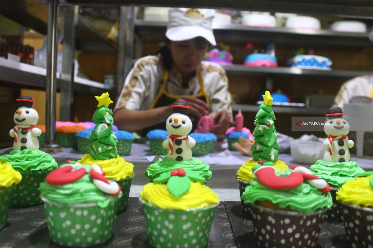 Kue Natal warna-warni lebih menggugah selera makan menurut riset