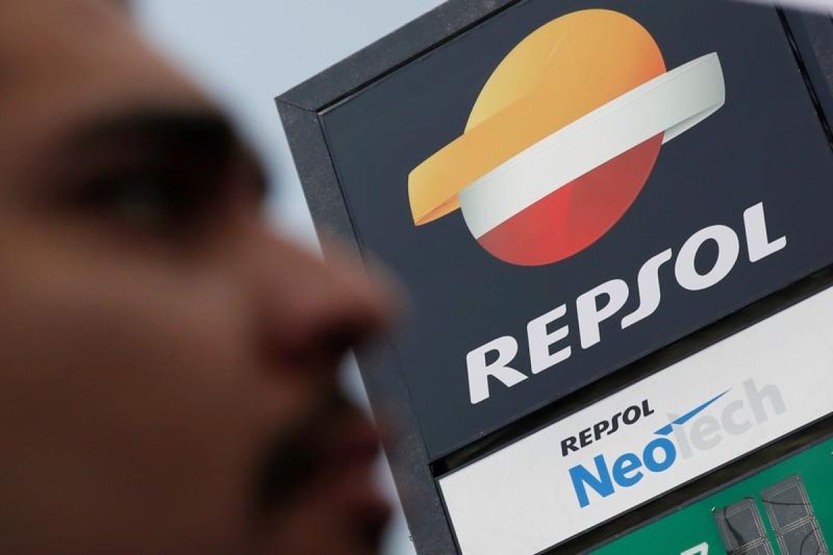 Saham Repsol melonjak, Bursa Spanyol ditutup menguat