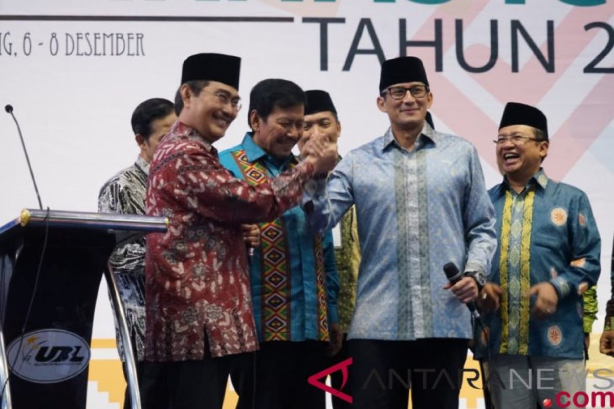 Sandiaga Uno dilantik dadakan menjadi Ketua ICMI DKI