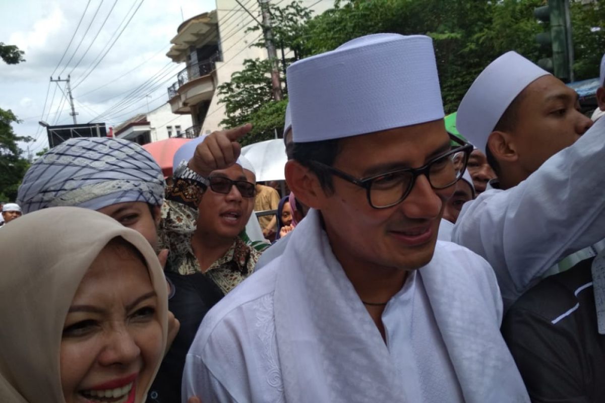 Sandiaga Uno hadiri Haul Habib Ali di Solo