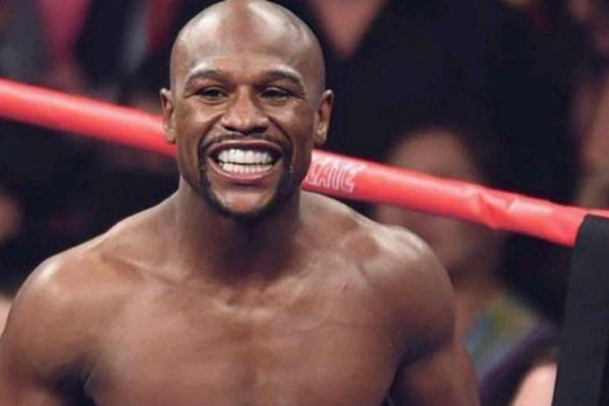 Mayweather kembali naik ring pada pertarungan di Tokyo Februari 2021