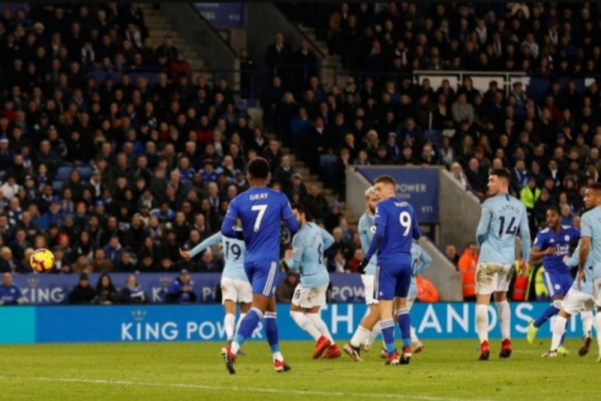 Manchester City kalah lagi, terperosok di markas Leicester