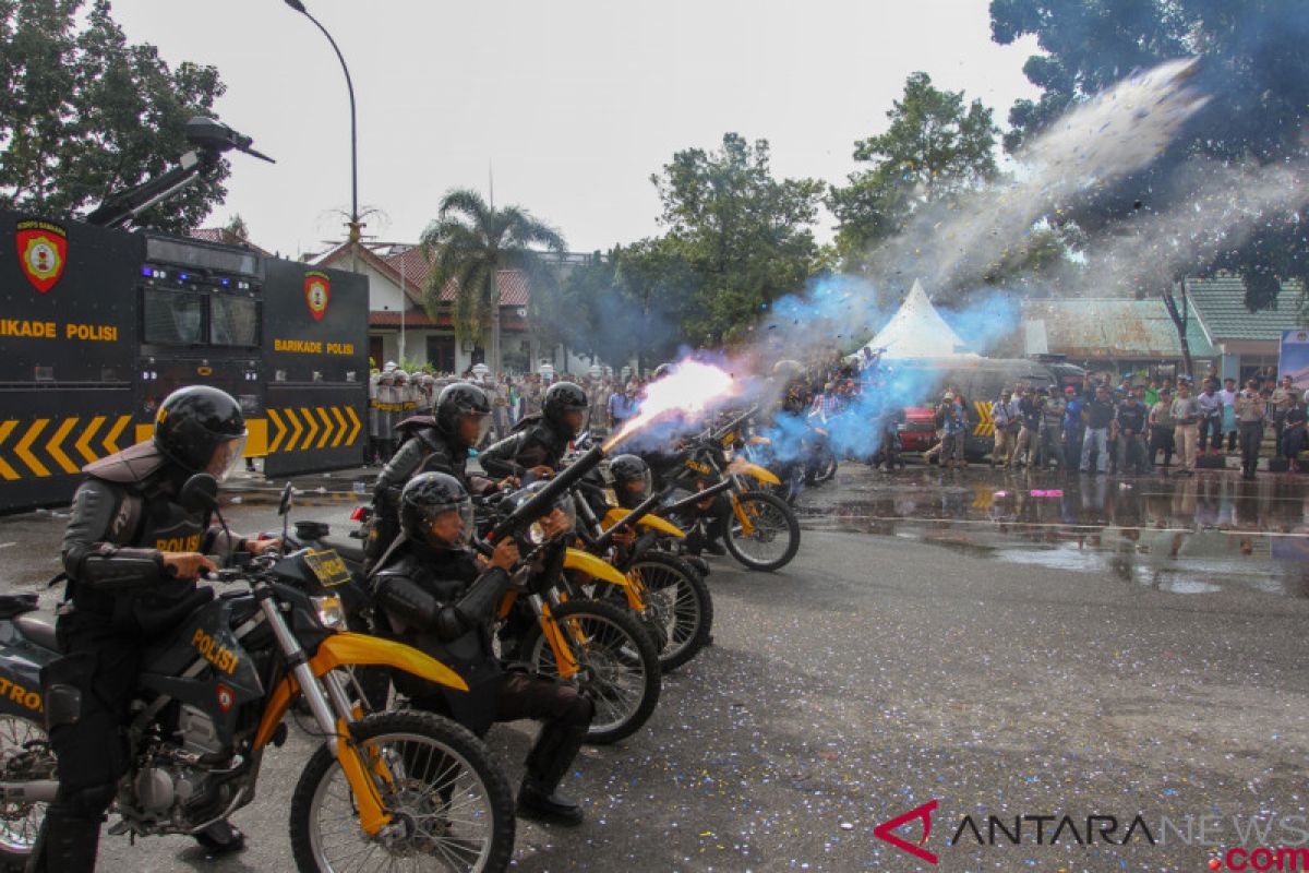 Amankan pemilu, TNI-Polri Nagan Raya simulasi pengendalian massa