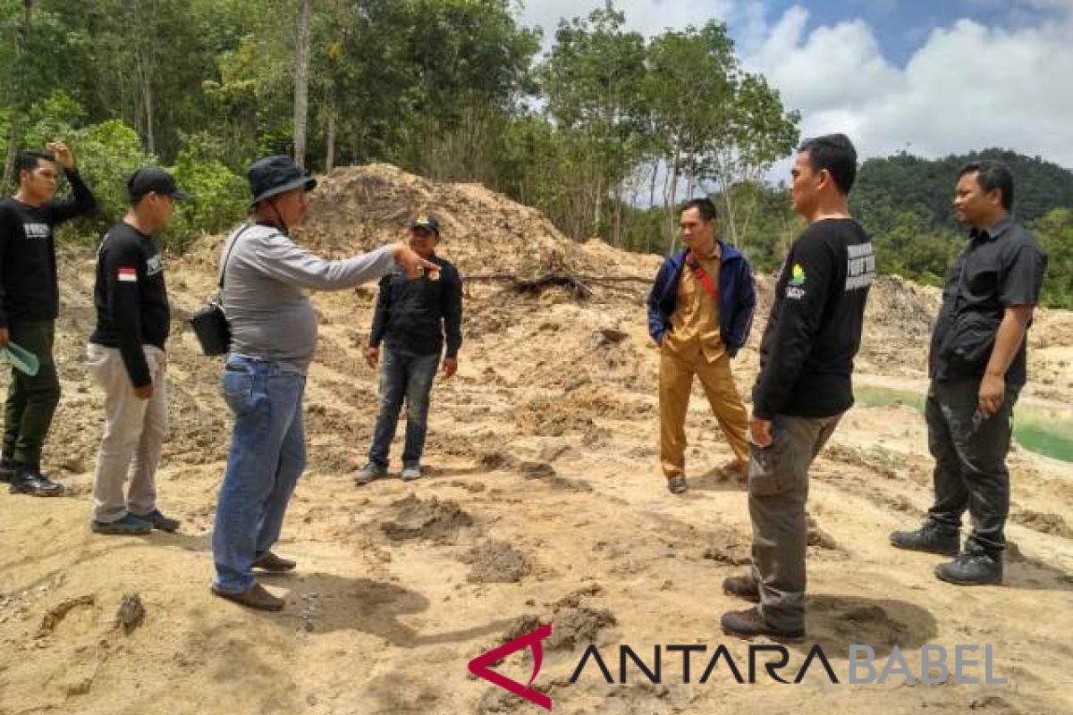 Polres-Dishut Babel pantau aktivitas TI di lereng Bukit Muntai Toboali