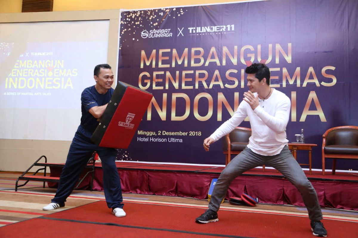 Iko Uwais jalin kolaborasi populerkan MMA Indonesia