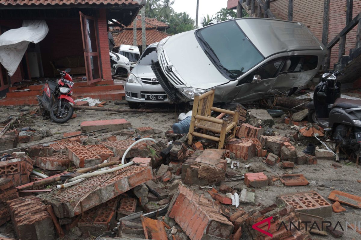 Astra Tol Tangerang-Merak siagakan bantuan bagi korban tsunami