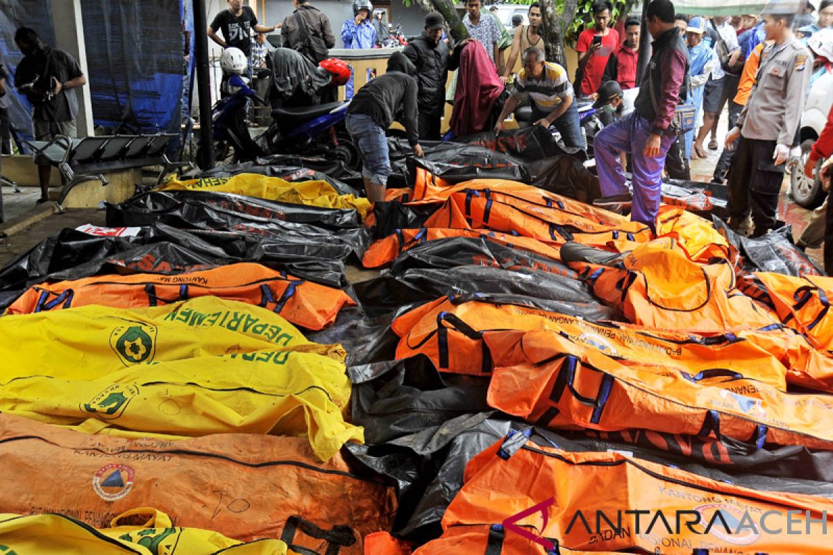 Korban meninggal akibat tsunami capai 397 orang