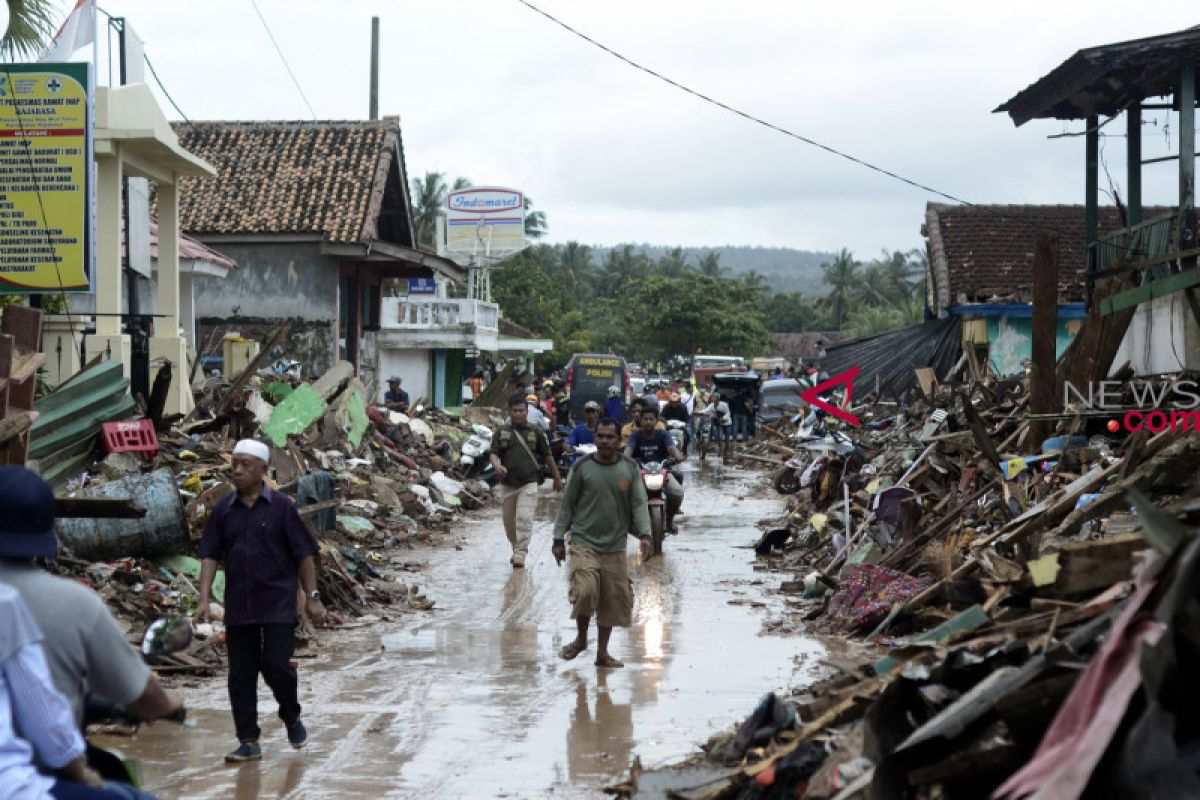 Tim gabungan terus cari korban tsunami di Lampung Selatan