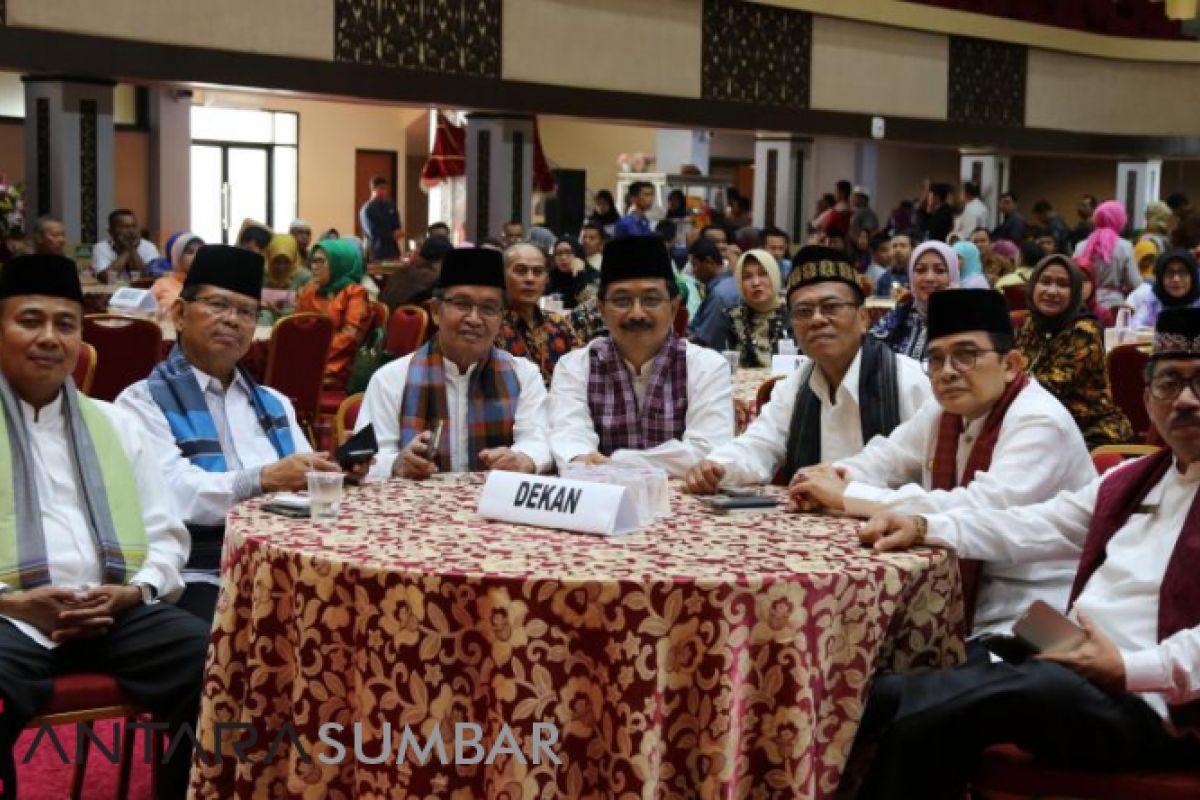 Guru Kreatif diseminarkan Iluni UNP, ratusan peserta bakal hadir