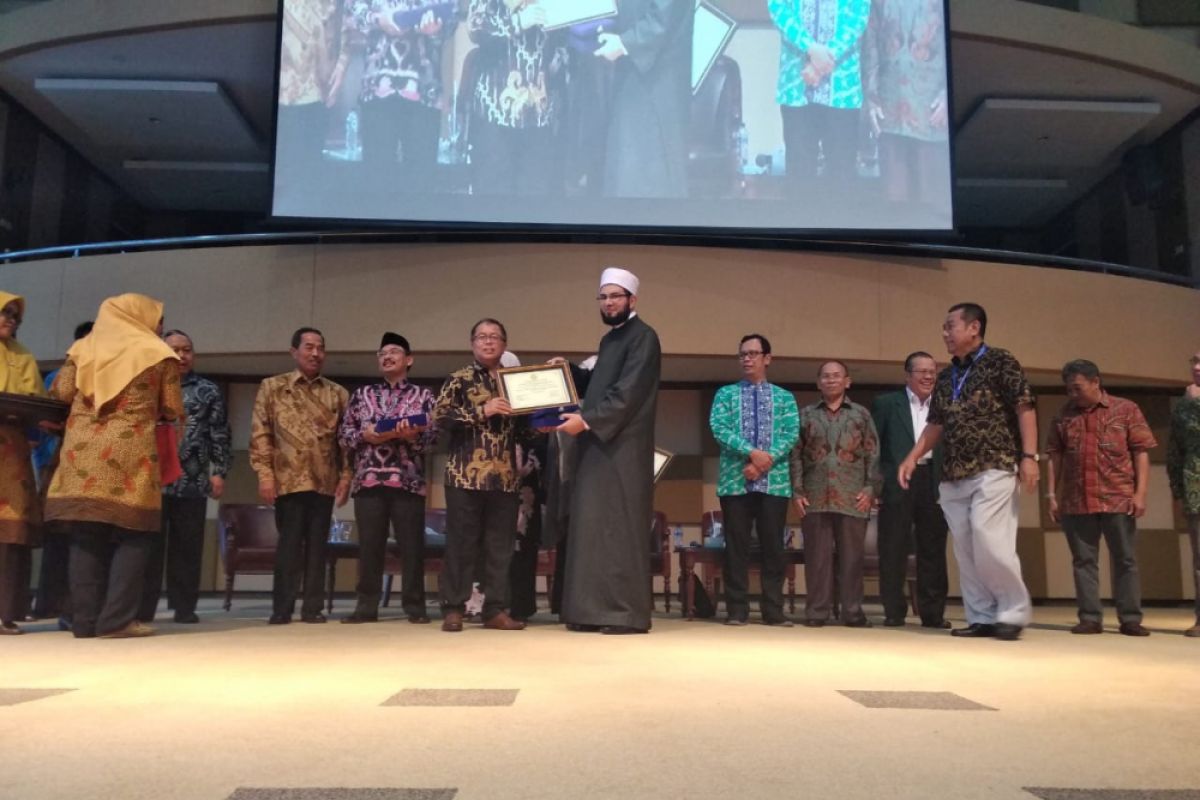 Dosen Mesir - Maroko Jadi Pembicara Seminar Internasional UNPAM