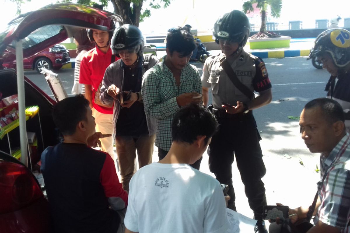Kartu Indosat diburu pengguna ponsel di Ternate