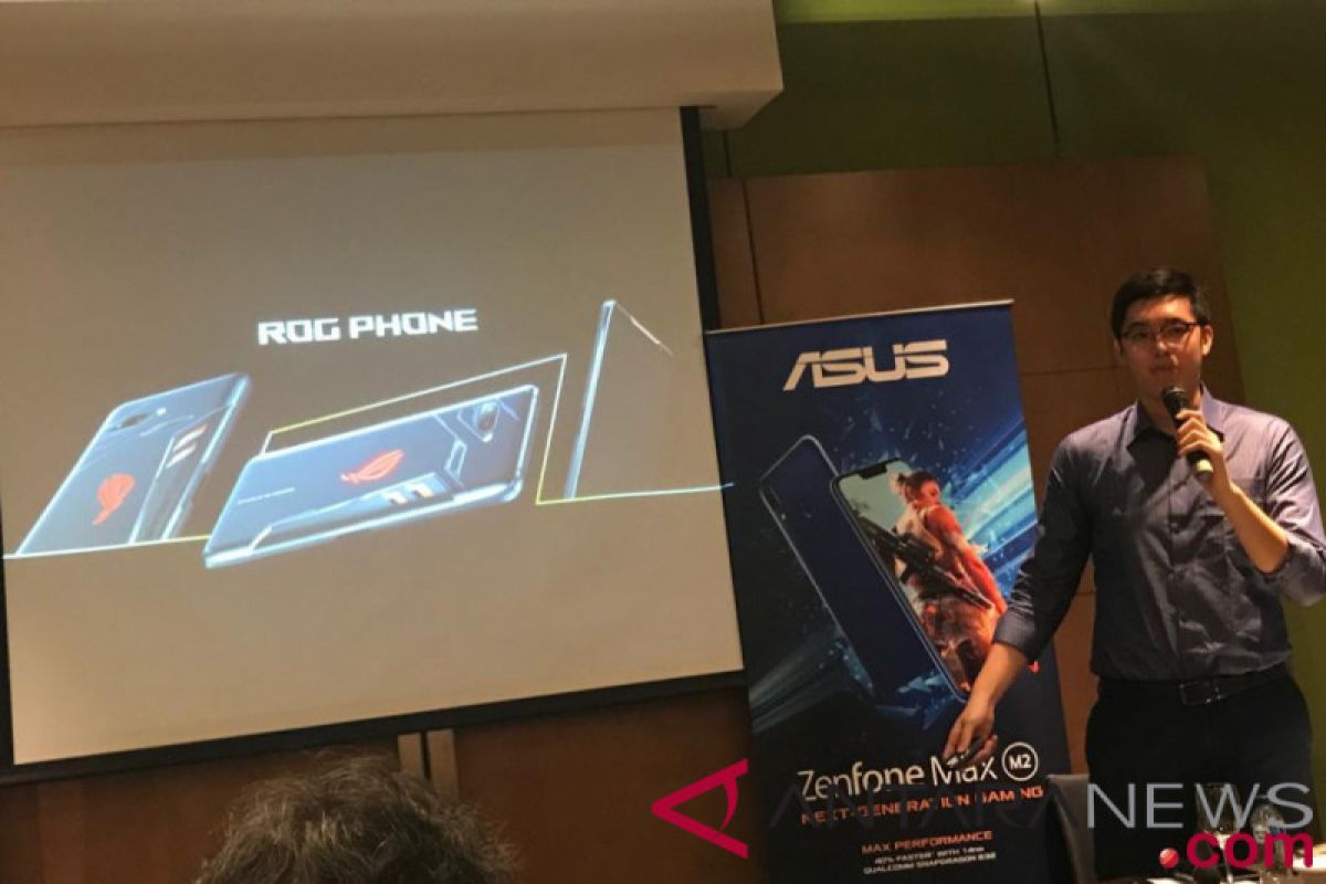 Asus perkenalkan ponsel gaming ROG Phone