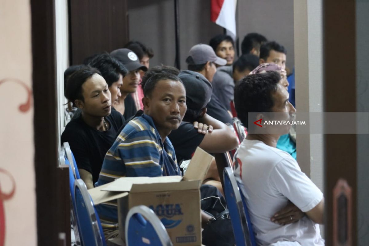 Polrestabes Surabaya Periksa Penanggung Jawab PT Nusa Konstruksi