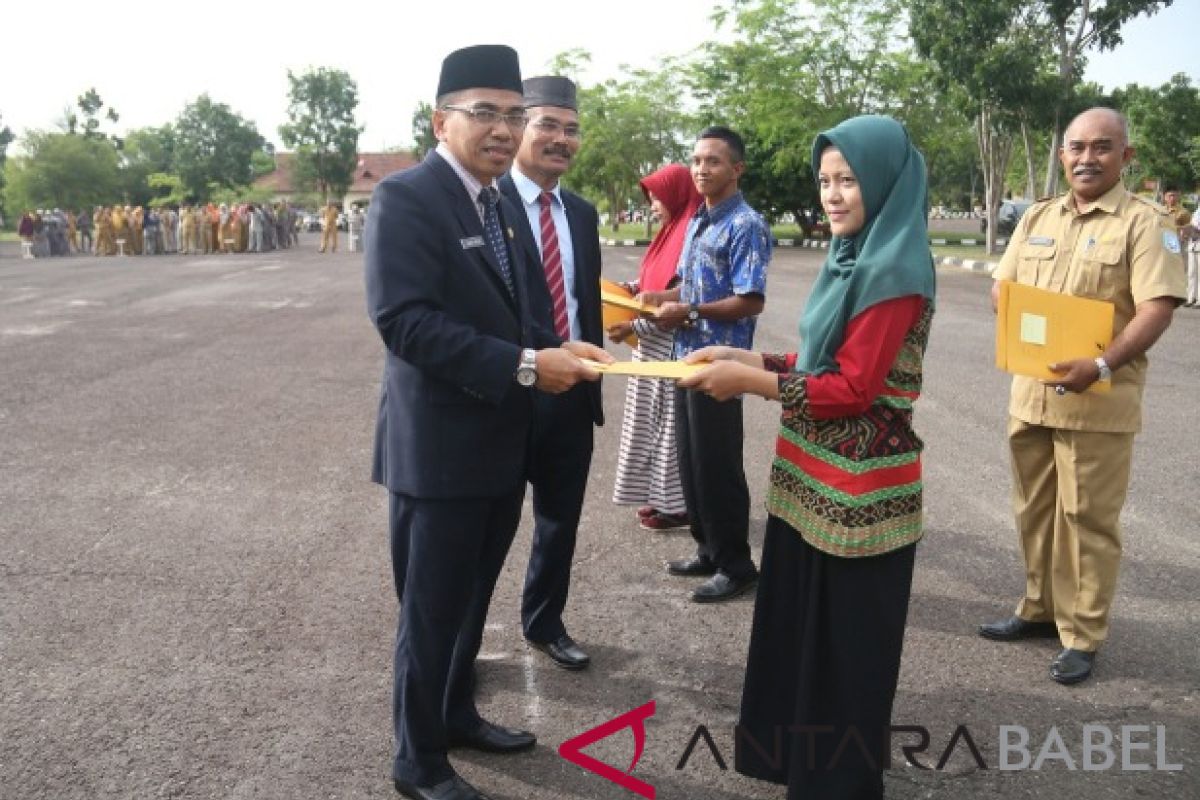 Sekda Bangka Barat minta masyarakat kuatkan cinta negara