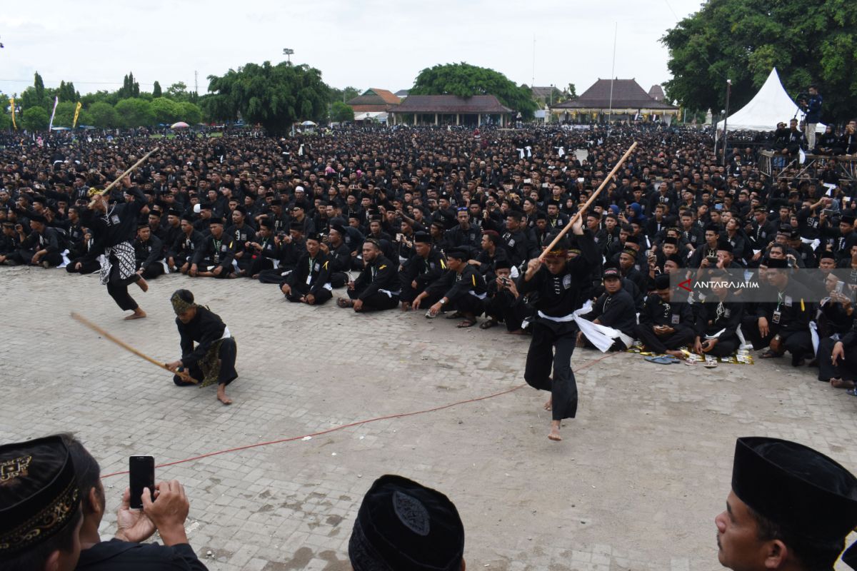 Bupati Ponorogo Ajak Pesilat Hadapi Pemilu Damai