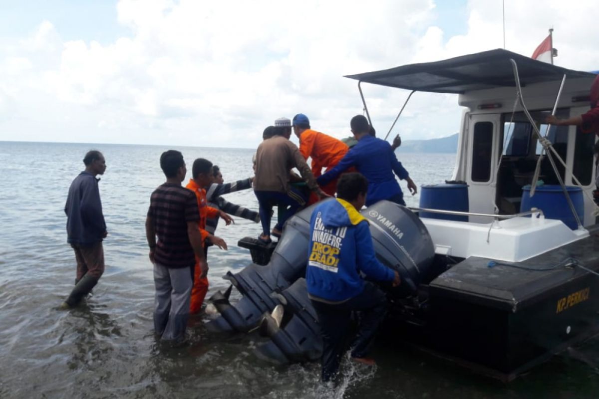 Nelayan hilang kontak ditemukan di perairan Manipa