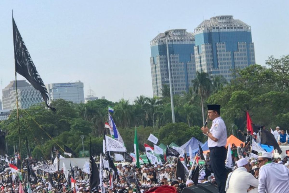 Jaga ketertiban, Anies apresiasi peserta Reuni 212