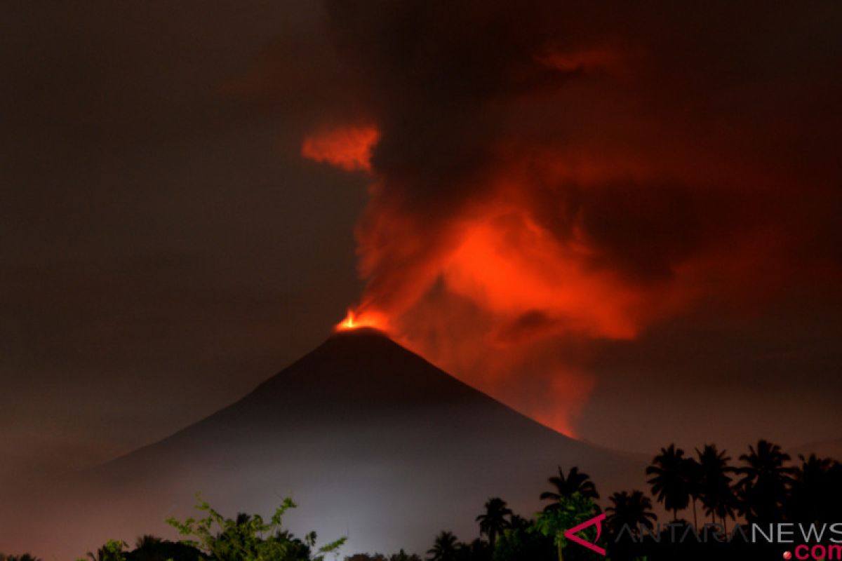 Masyarakat diminta waspada pascaletusan Gunung Soputan