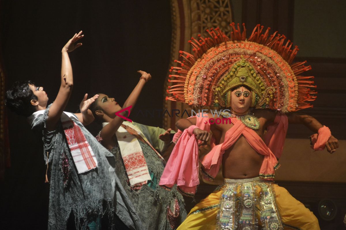 "Bollywood Night Party" hadirkan budaya India di Taman Budaya Jambi