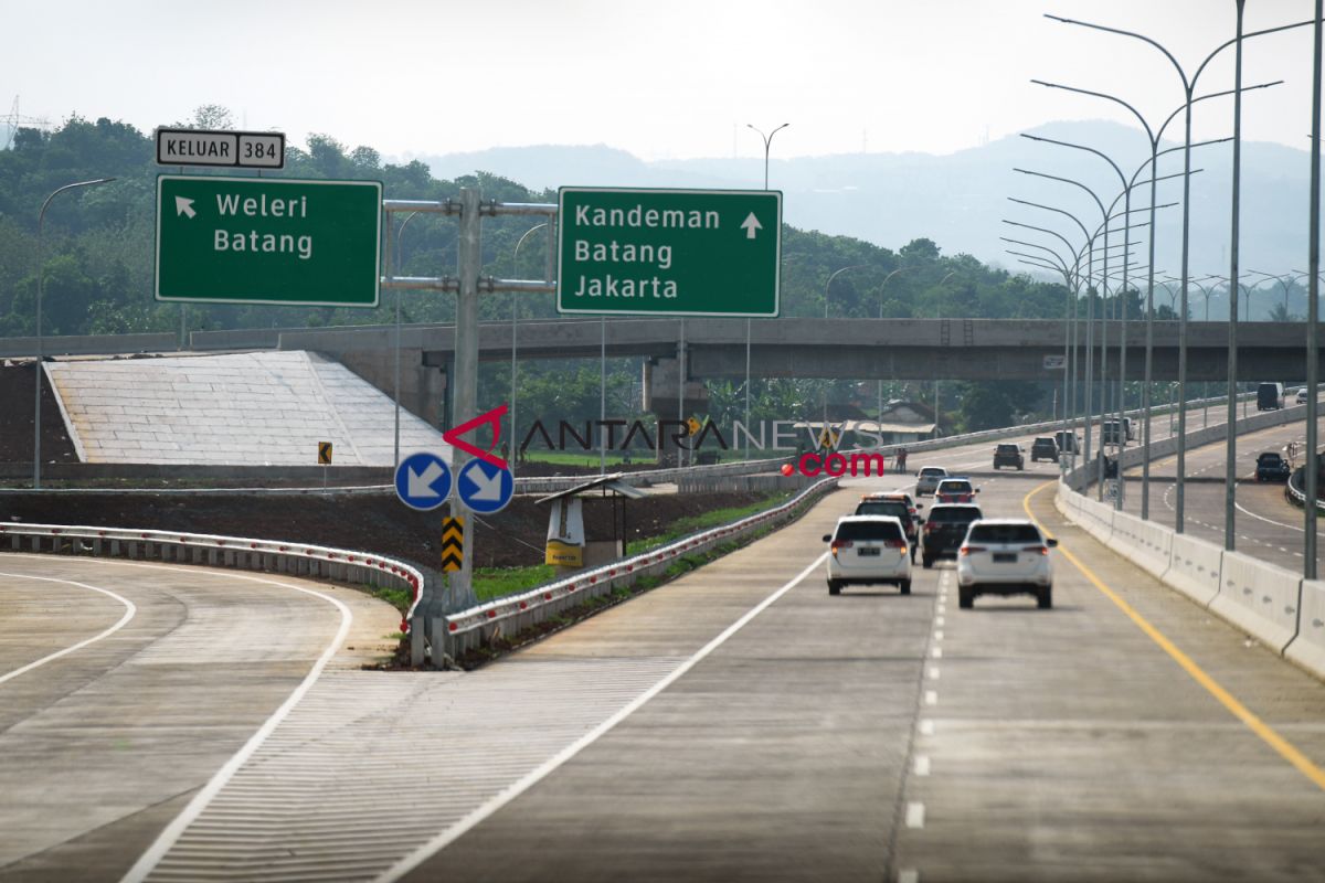 Harga tiket pesawat mahal, Tol Trans Jawa diprediksi padat pada Lebaran 2019