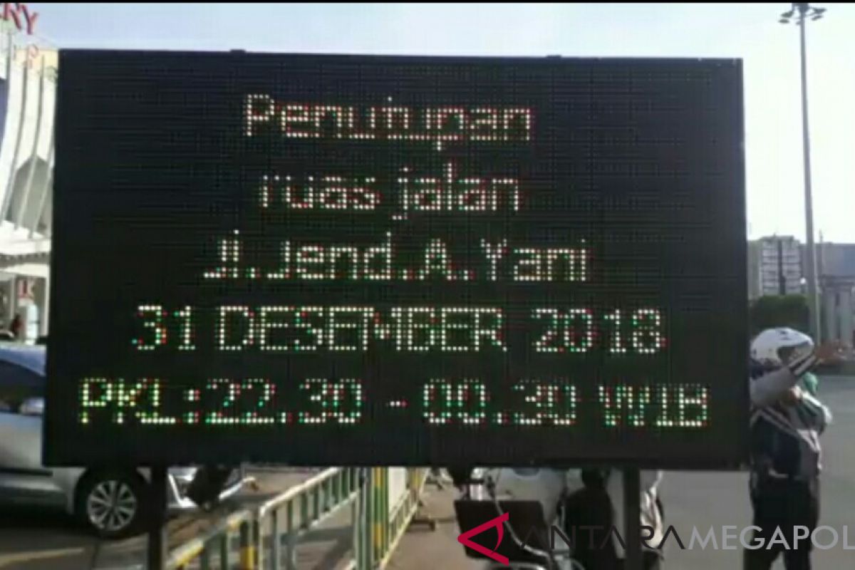 Bekasi tutup jalan protokol untuk tahun baru