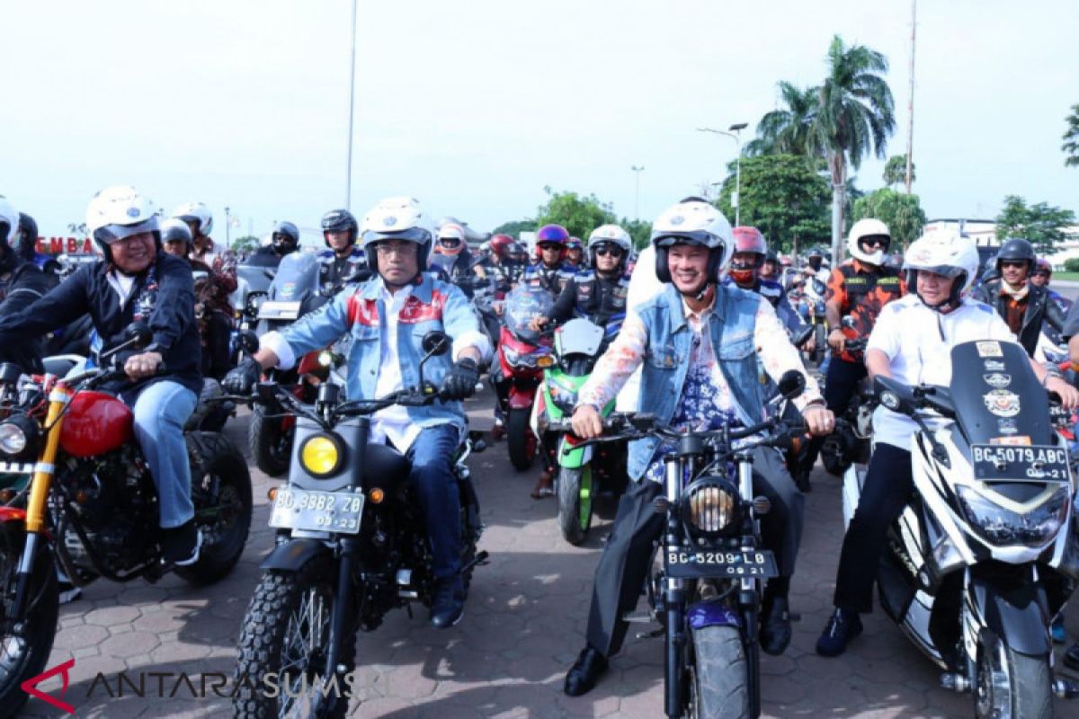 Tak lelah tularkan virus keselamatan berkendara